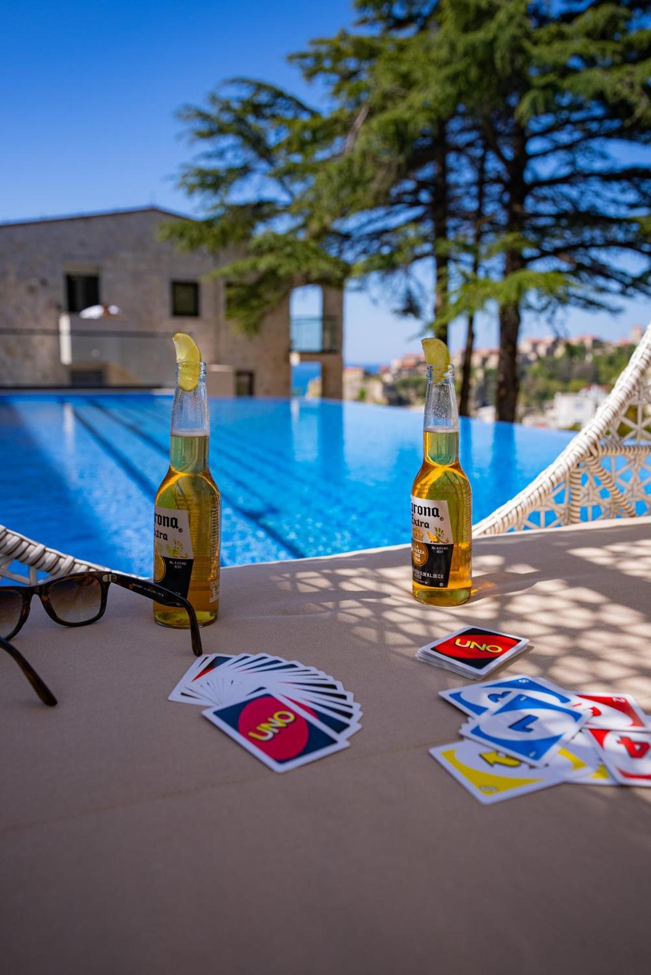 The New Hotel Mediteran - Villa Edition Ulcinj Buitenkant foto
