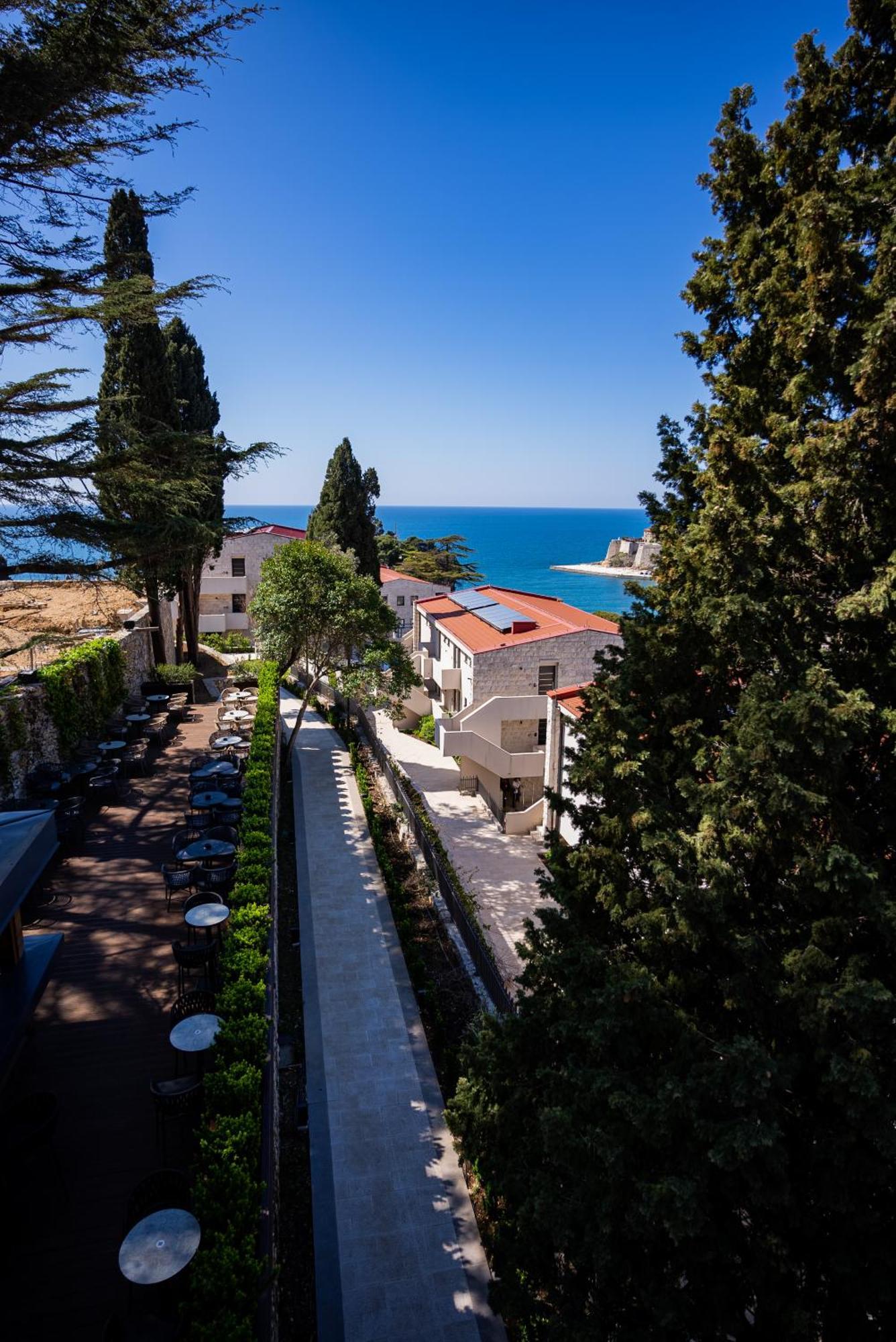 The New Hotel Mediteran - Villa Edition Ulcinj Buitenkant foto